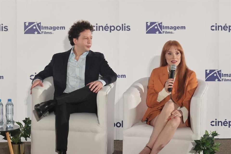 Chastain, estrella de filmes como 'La Noche Mas Oscura', dijo que siempre se ha considerado una mujer política, tanto en su vida personal como en la actoral.