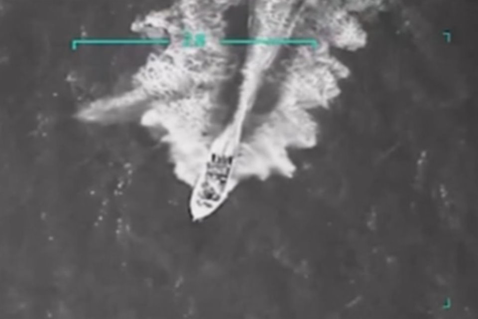 Ejército de EU llevó a cabo un ataque en el sur del Caribe contra una embarcación con drogas que había partido de Venezuela, dijo Trump.