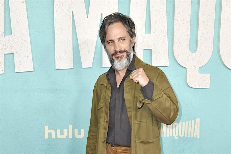 Un tribunal resolvió que Gael García Bernal puede aspirar a una indemnización de 1.9 mdp por el uso de su imagen en un campaña de whisky.