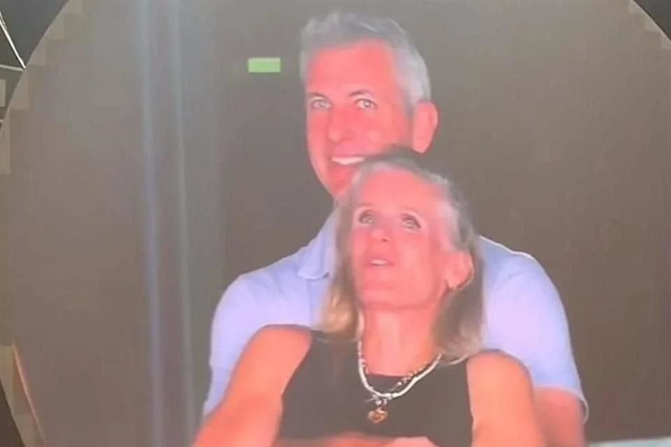 Kristin Cabot solicitó el divorcio tras viralizarse su supuesto romance con el CEO de Astronomer, Andy Byron, en concierto de Coldplay.