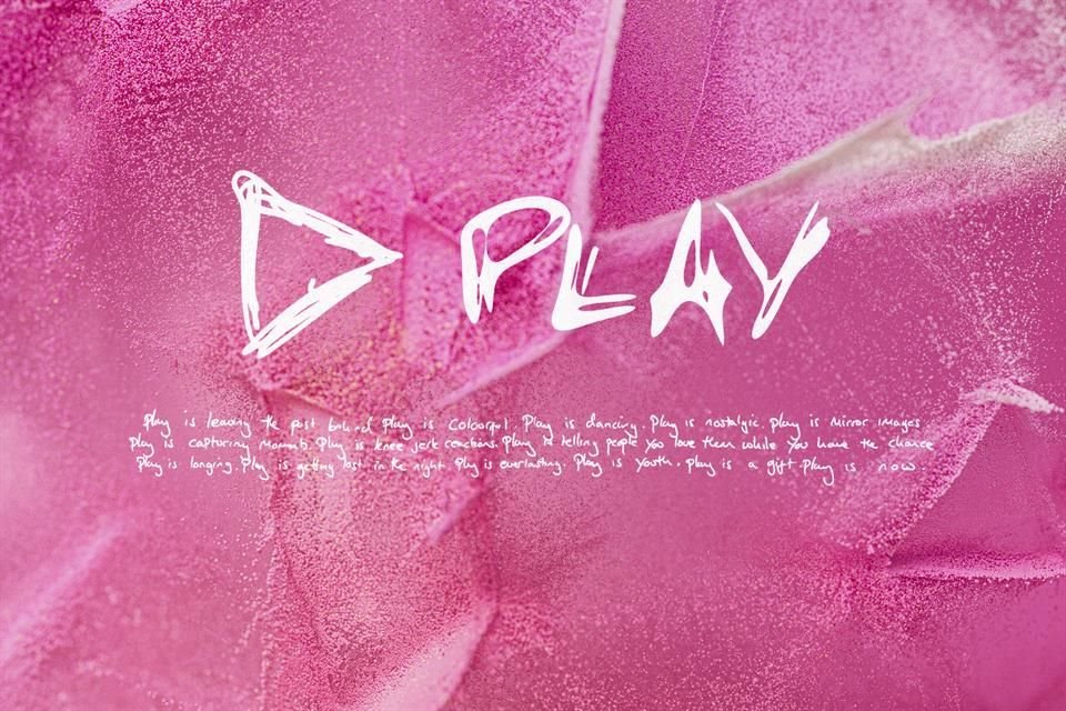 Este octavo álbum, con una portada rosa, llega después de 'Autumn Variations', que lanzó al mercado en 2023.