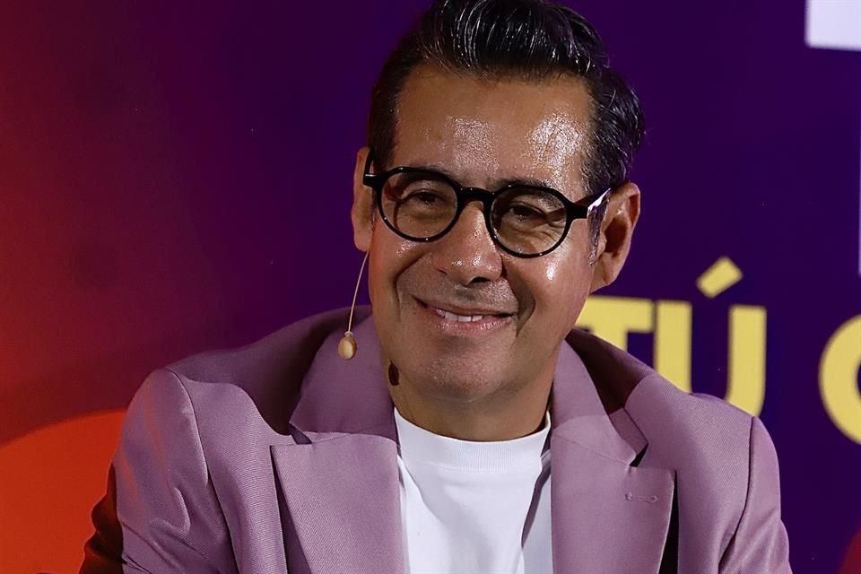 Yordi Rosado, Andrea Escalona, Claudia Lizaldi y Danielle Dithurbide se suman a estee evento.