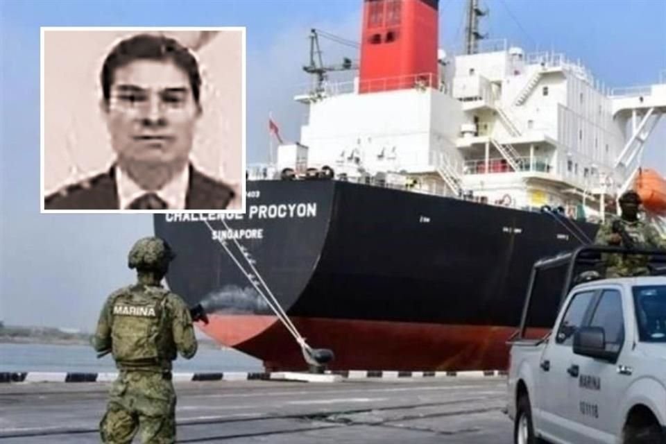 Según la FGR, Solano es quien enviaba a funcionarios de la aduana de Tampico sobornos de un millón 750 mil pesos por cada embarcación de huachicol que permitían descargar en dos recintos fiscales.