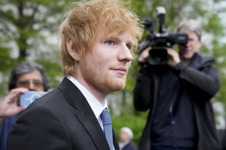 'Eject' es un álbum inédito que solo llegará a plataformas digitales y a los estantes de las tiendas después de su fallecimiento, algo que sorprendió a sus seguidores.