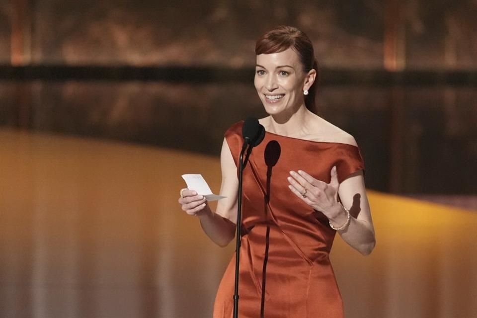 Britt Lower ganó el Emmy a Mejor Actriz en Serie Dramática por su papel en 'Severance'.