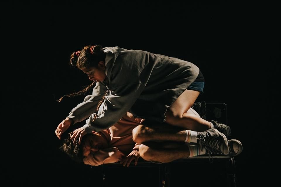 Producida por la compañía La Voz de las Cosas, Oppa tendrá una única función el domingo 21 a las 18:00 horas en el Teatro de la Ciudad Esperanza Iris.