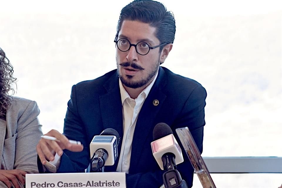 Artículos pirata asegurados en aduanas de País deben ser destruidos y no regalados en Tianguis del Bienestar, demandó CEO de AmCham.