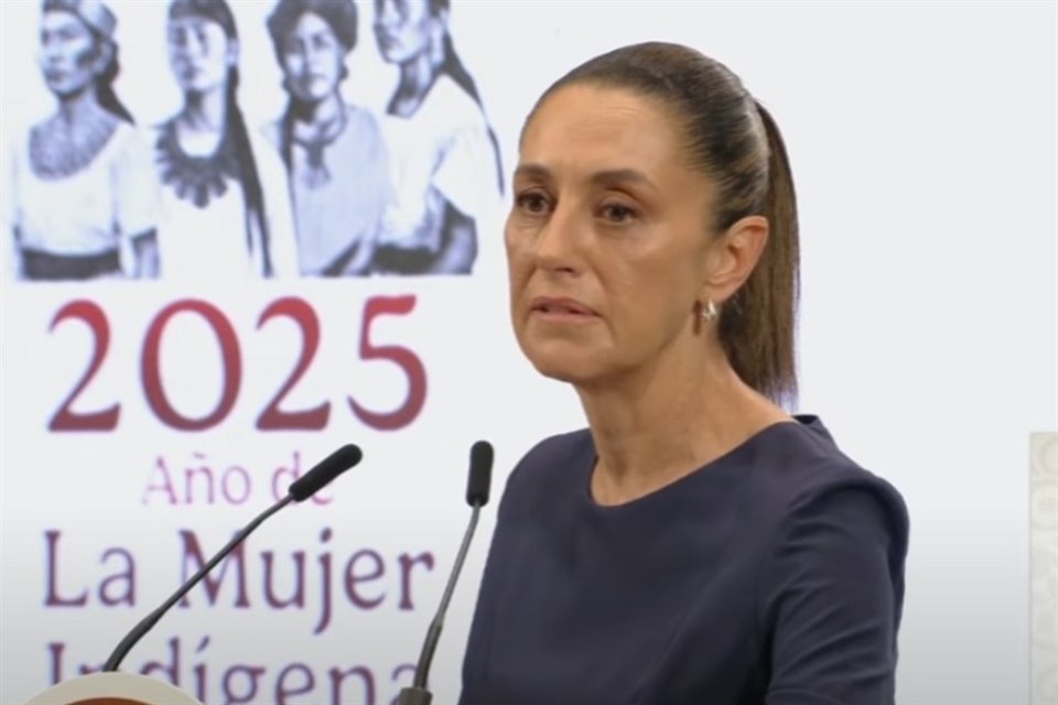 La salida temporal de la Mandataria federal fue informada a la Comisión Permanente.