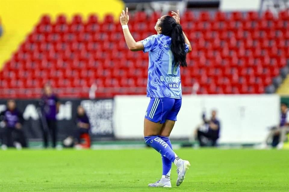 Repasa las imágenes del triunfo de Tigres Femenil sobre las Rojinegras del Atlas.