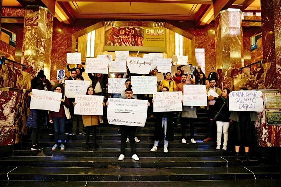 Testimonios recabados exhiben que la crisis de contrataciones y pagos del INAH frena labores de campo y trabajo en oficinas y escuelas.