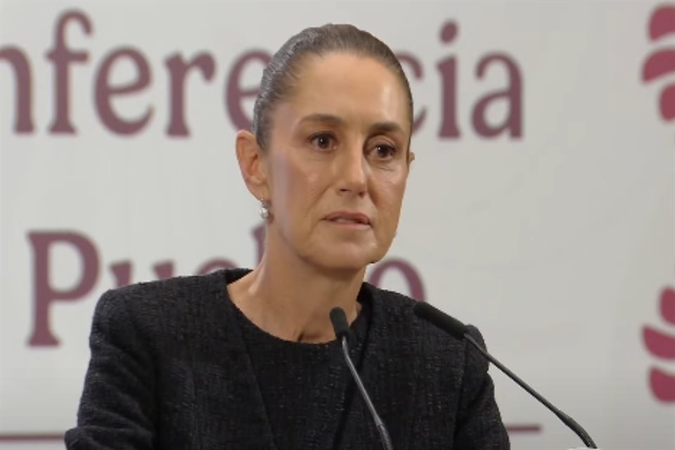 La Presidenta Sheinbaum en confrerencia.