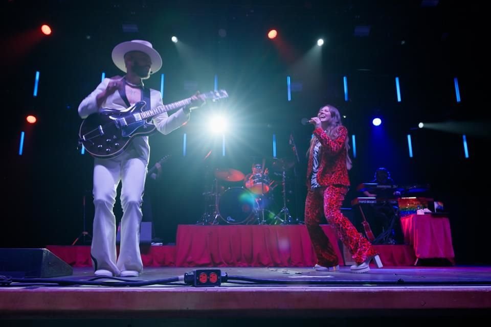 A través de un viaje íntimo y revelador en su serie documental 'Lo Que Nunca Dijimos', Jesse & Joy destapan sus heridas, luchas internas, conflictos y secretos familiares.