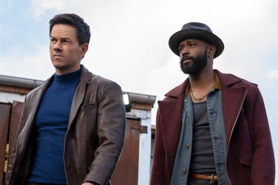 Para los amantes de la acción con tintes de comedia, el crítico Pepe Ruiloba recomienda ver 'Juego Sucio', disponible en Prime Video.