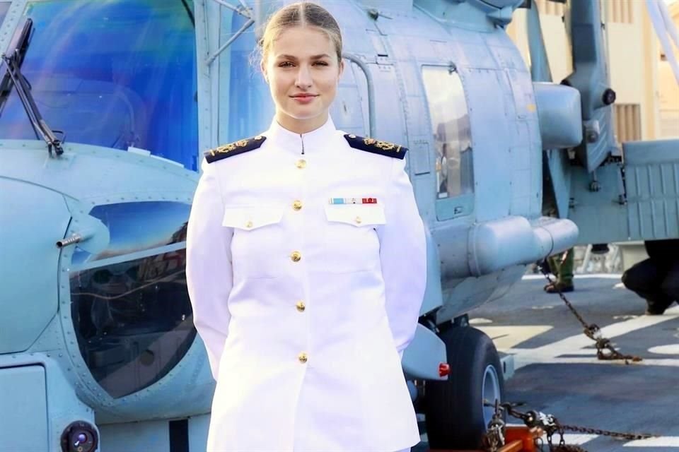 Se ha dejado ver con el atuendo naval.