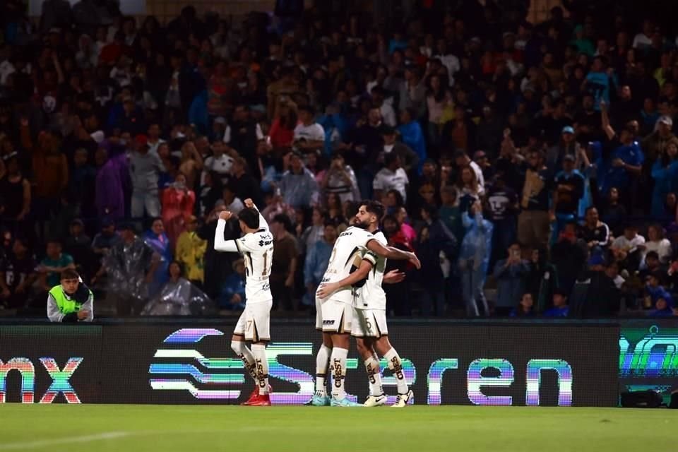 Rubén Duarte puso en ventaja a los Pumas con un cabezazo, pero Diego de Buen empató para el Necaxa.