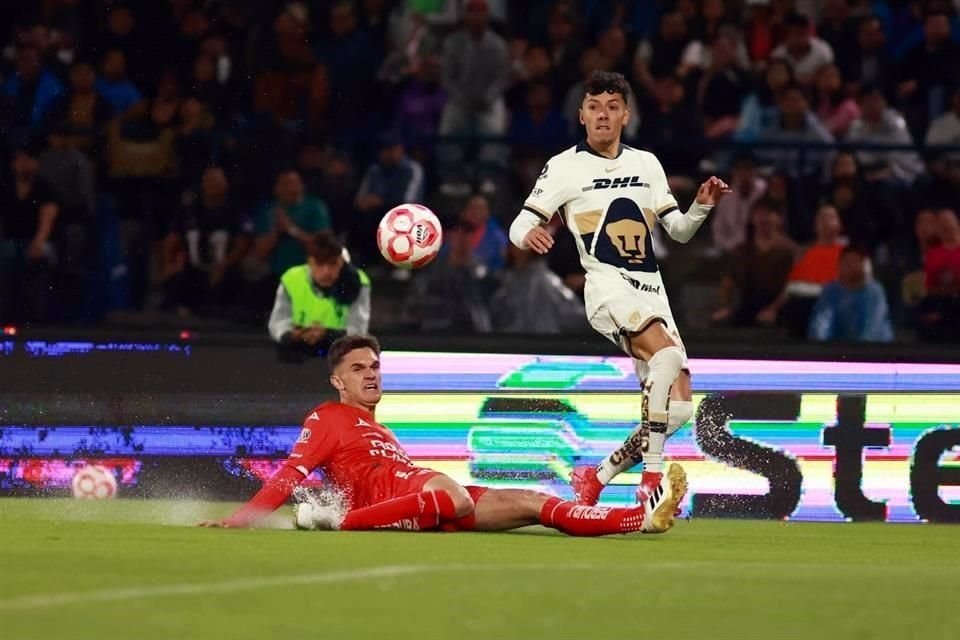 Pumas y Necaxa repartieron puntos en Ciudad Universitaria en la reanudación de la Liga MX.