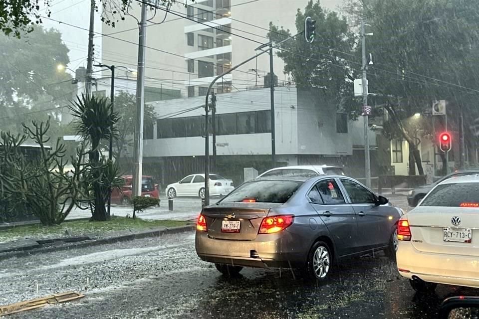 Autoridades activaron la alerta naranja por lluvias para siete Alcaldías.