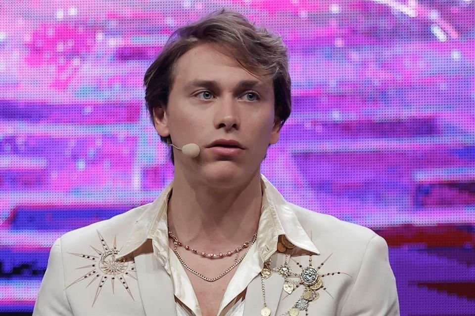 Aldo De Nigris, ganador de LCDLFMX3, aseguró que cumplirá su promesa de comprarle una casa a su madre.