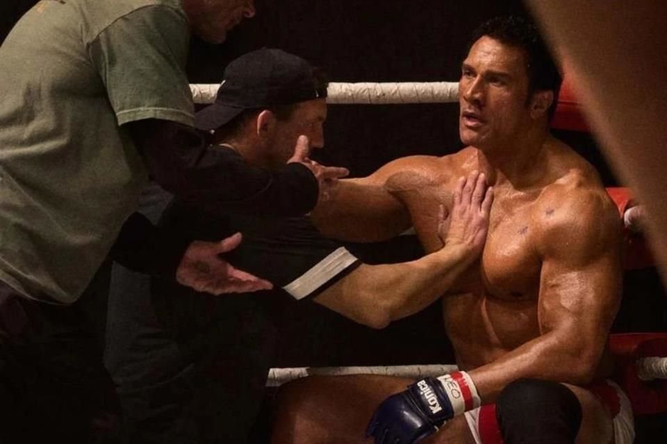 La interpretación de Johnson, es grande. ya no vemos a 'La Roca'. Imposible no dejarnos impresionar.