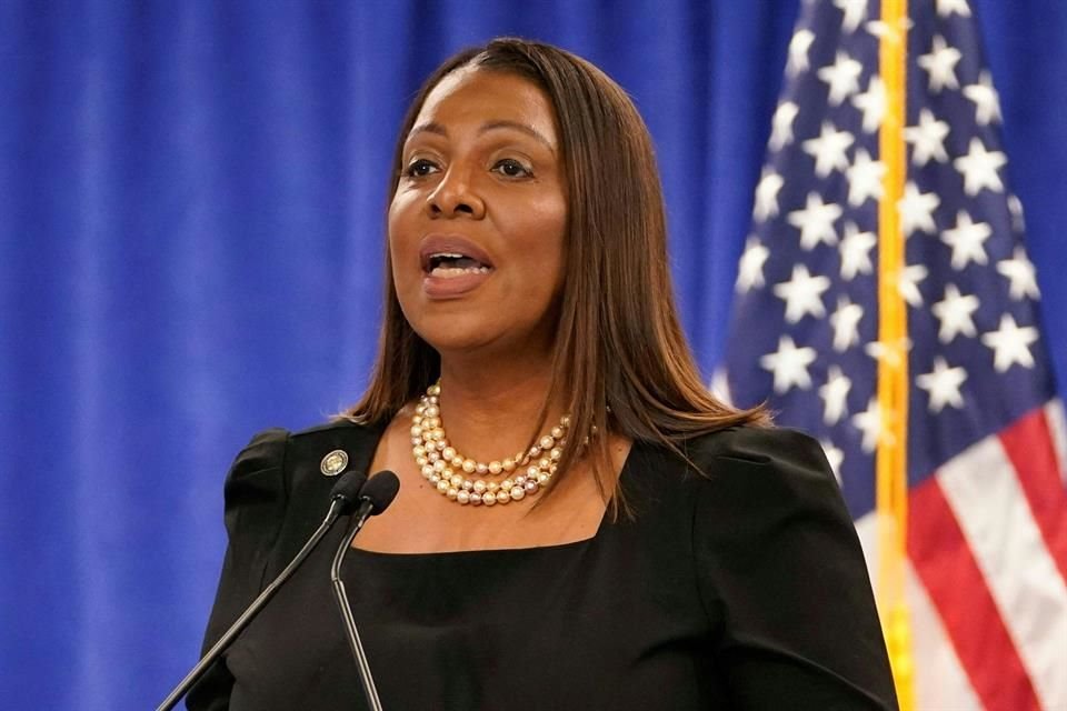 Un gran jurado acusó a la Fiscal General de Nueva York, Letitia James, de un cargo de fraude, dijo una fuente a The Associated Press.