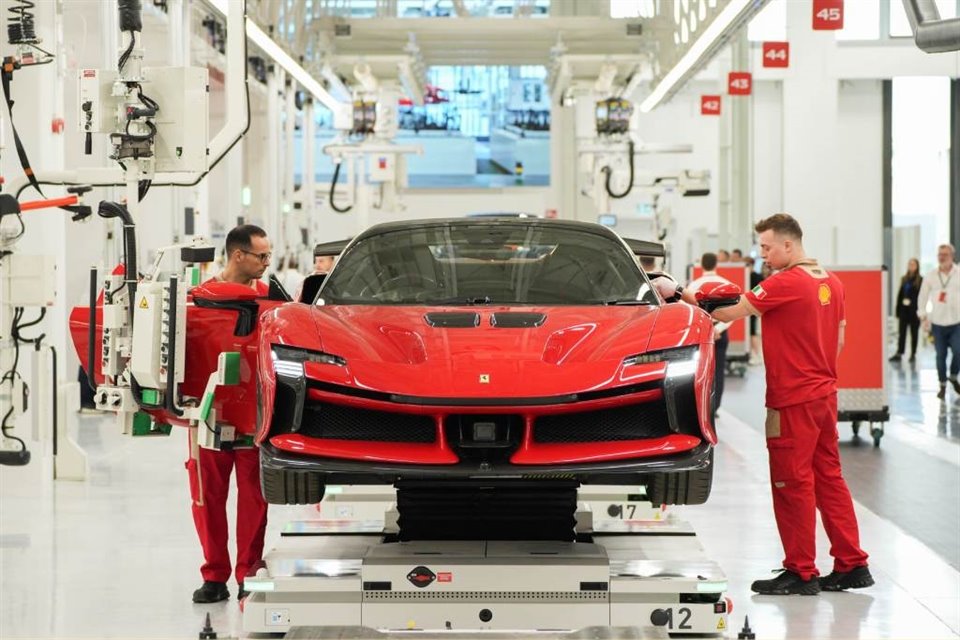 Ferrari no revelará el aspecto de su modelo completamente eléctrico hasta la próxima primavera.