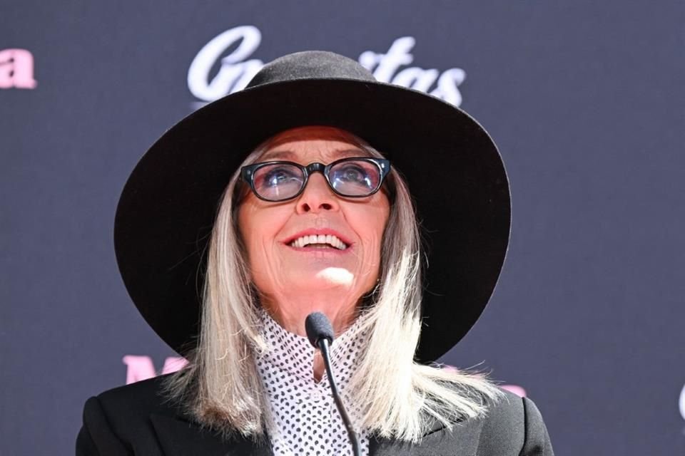 Diane Keaton falleció esta semana a los 79 años y la causa de su muerte fue por neumonía, según reveló este miércoles su familia.