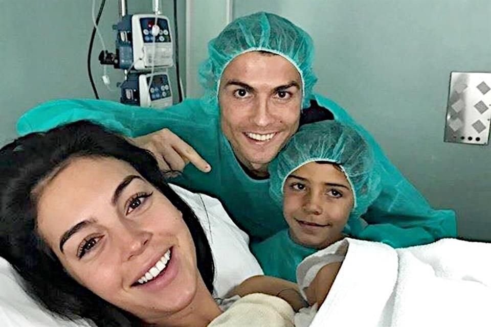 Desde hace años se estaba esperando su compromiso.