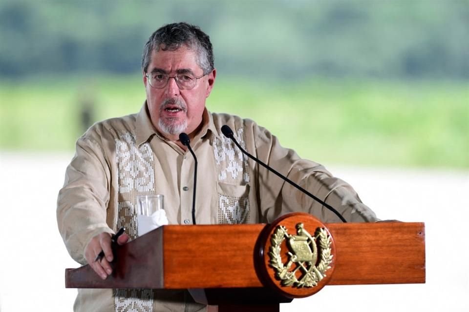 El Presidente Bernardo Arévalo durante una conferencia en Petén, el 15 de agosto del 2025.