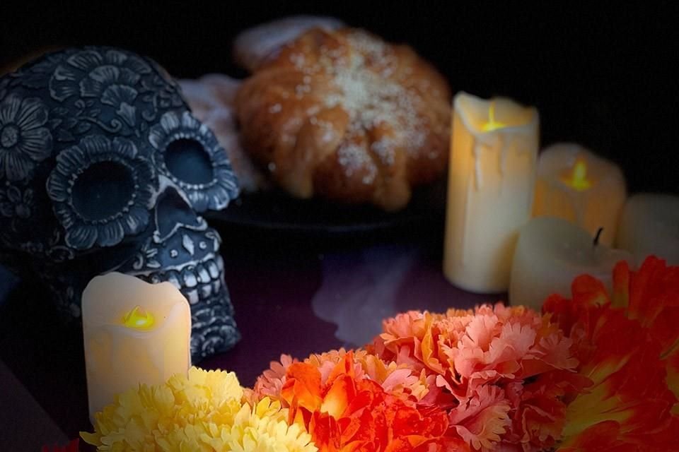 Tradición y sabor en la develación de ofrenda de El Globo