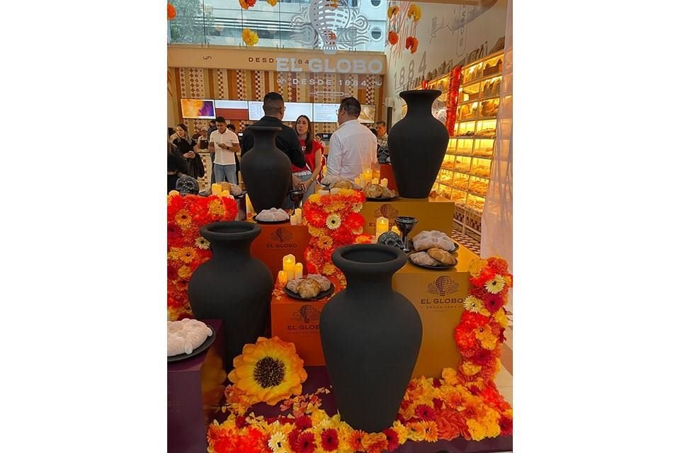 Tradición y sabor en la develación de ofrenda de El Globo