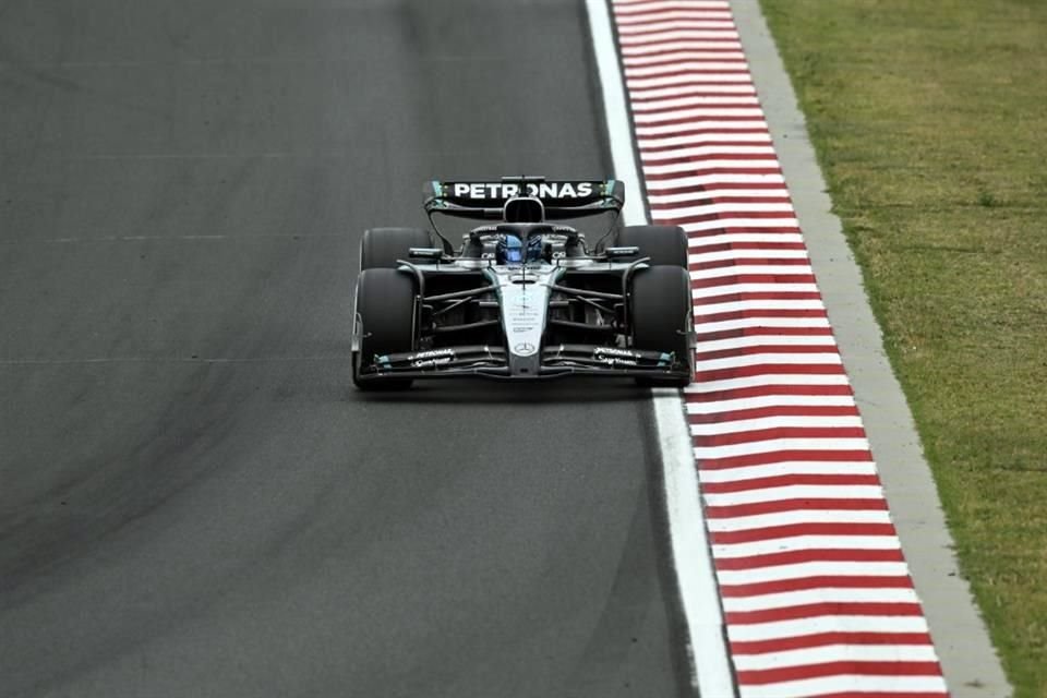 Russell espera ganar el título de la F1 con Mercedes.