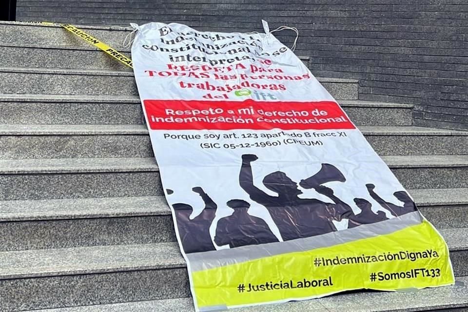 Un grupo de ex trabajadores de 'libre designación' solicitó el pago de una liquidación adicional al finiquito que les fue otorgado por el IFT. 