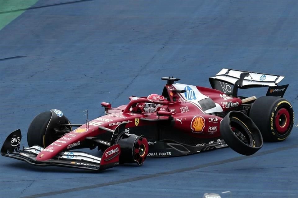 Charles Leclerc no logró terminar la carrera tras el toque con Andrea Kimi Antonelli en la vuelta 6.