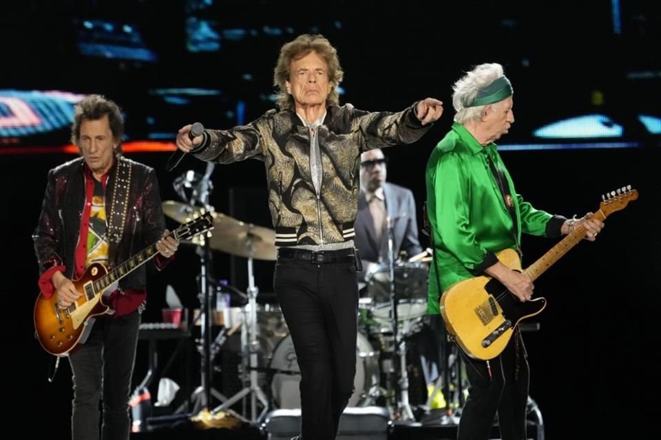 Una colecciÃ³n con guitarras, chaquetas y objetos de los Rolling Stones serÃ¡ subastada en diciembre y podrÃ­a superar 1.3 millones de dÃ³lares.