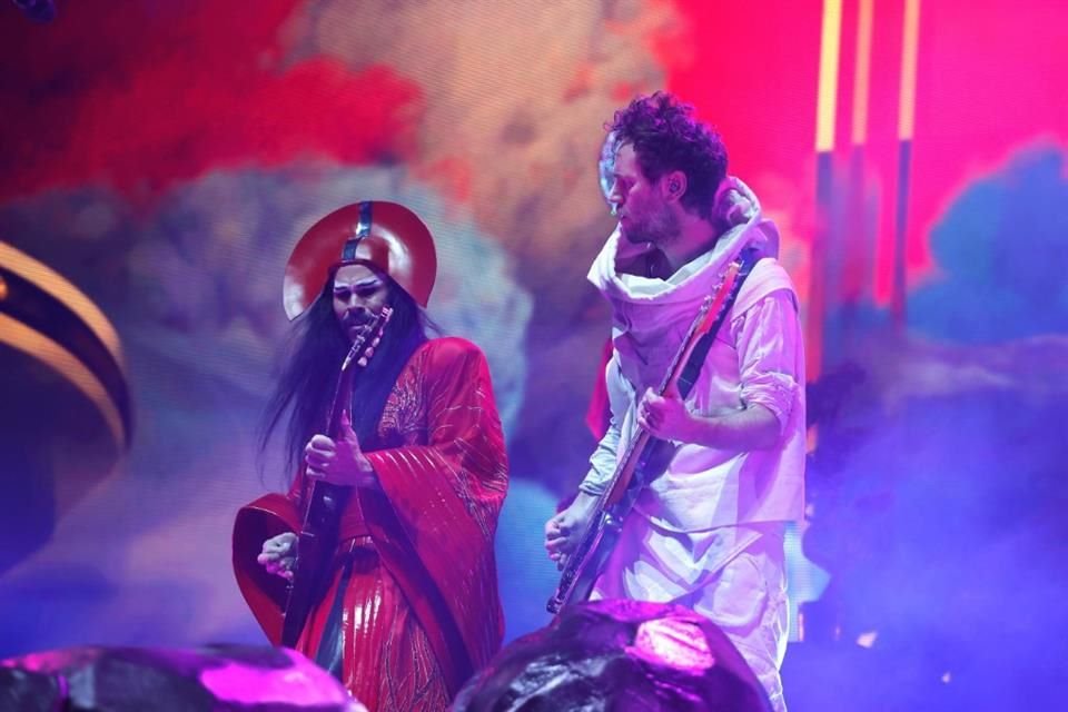 SimiFest 2025 llegará al Autódromo Hermanos Rodríguez el 29 de noviembre con Empire of the Sun, Caloncho, Roosevelt, Leon Bridges y más.