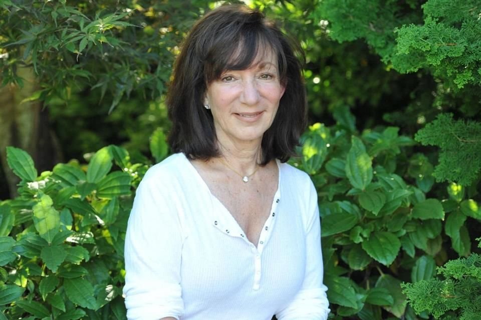 Jacklyn tuvo a Jeff Bezos a los 17 años con su primer esposo, Ted Jorgensen, y tras divorciarse se casó con Mike Bezos.