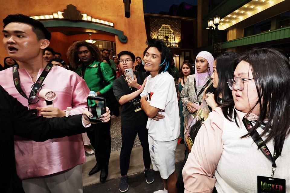 En el juicio de Wen, ocurrido este lunes, el tribunal escuchó que había intentado irrumpir en el estreno de la película en dos ocasiones, según informaron medios singapurenses. 