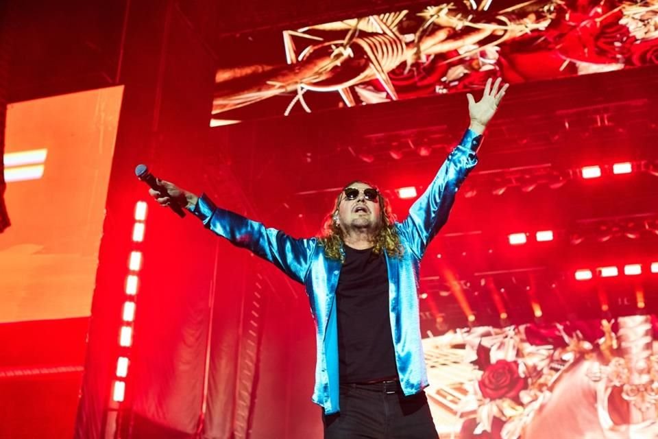 Durante el homenaje, Maná fue coronada como los 'Kings of LA' y se inauguró una instalación permanente en el backstage del Forum.