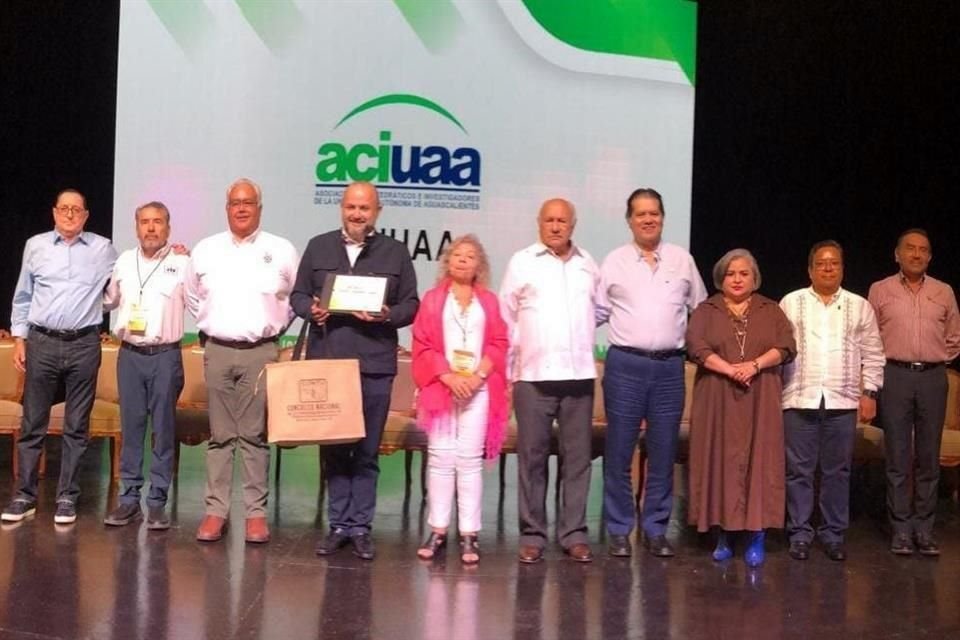 Para acabar con la incertidumbre sobre el pago de prestaciones de cierre de año, representantes de sindicatos de universidades  públicas solicitaron a la SEP una solución a los problemas financieros.