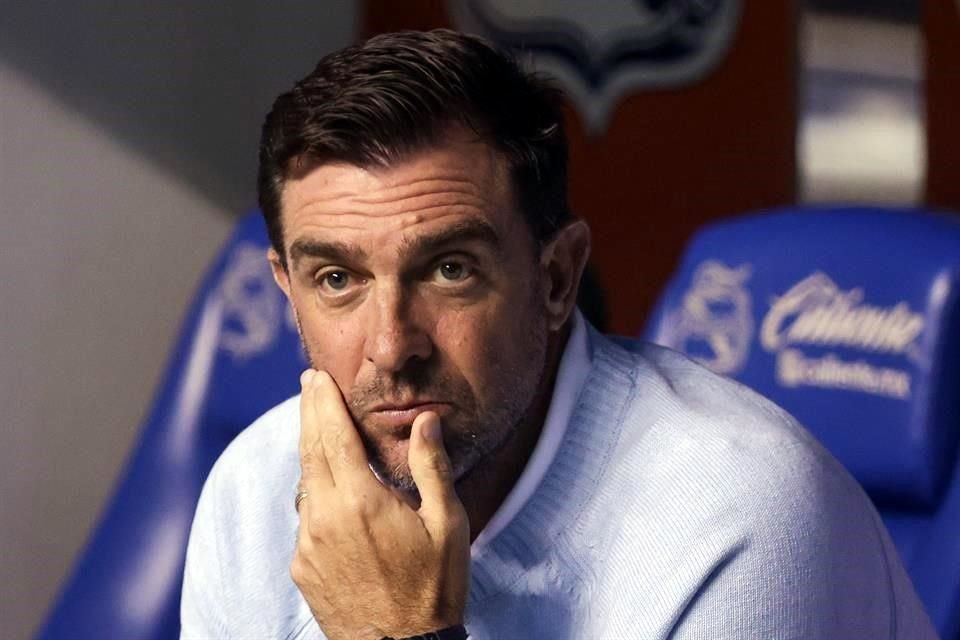 Pablo Guede expresó que llegó el fin de su etapa como técnico del Puebla tras perder como local ante San Luis.