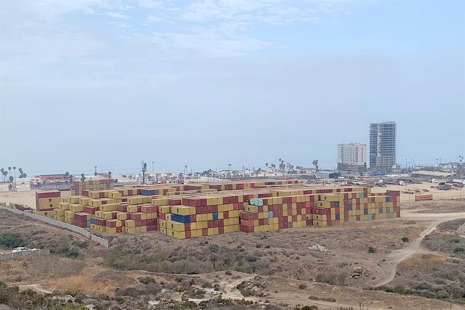 O megaporto de carga planejado em El Sauzal e o aumento do roubo de combustível e da criminalidade provocaram protestos e tensão em Ensenada, Baja California Sur.
