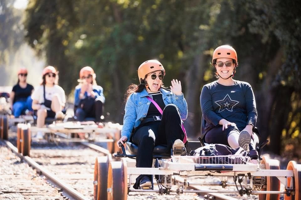 La Route 128 in California unisce vigneti, gastronomia, escursioni e paesaggi costieri per regalare esperienze uniche e memorabili.