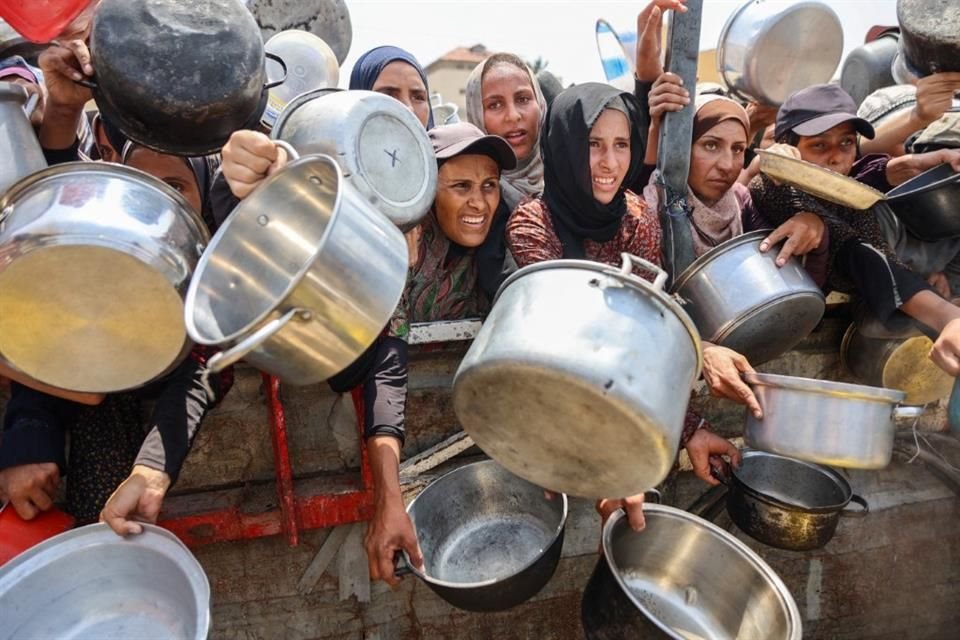 EU anunció la suspensión de visas médicas para refugiados palestinos de Gaza a la espera de una investigación del permiso humanitario.