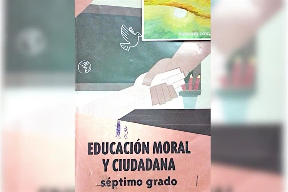 Tijdens het bewind van AMLO gaf de regering meer dan 387,4 miljoen pesos uit aan het drukken van 15 miljoen schoolboeken voor Cubaanse studenten.