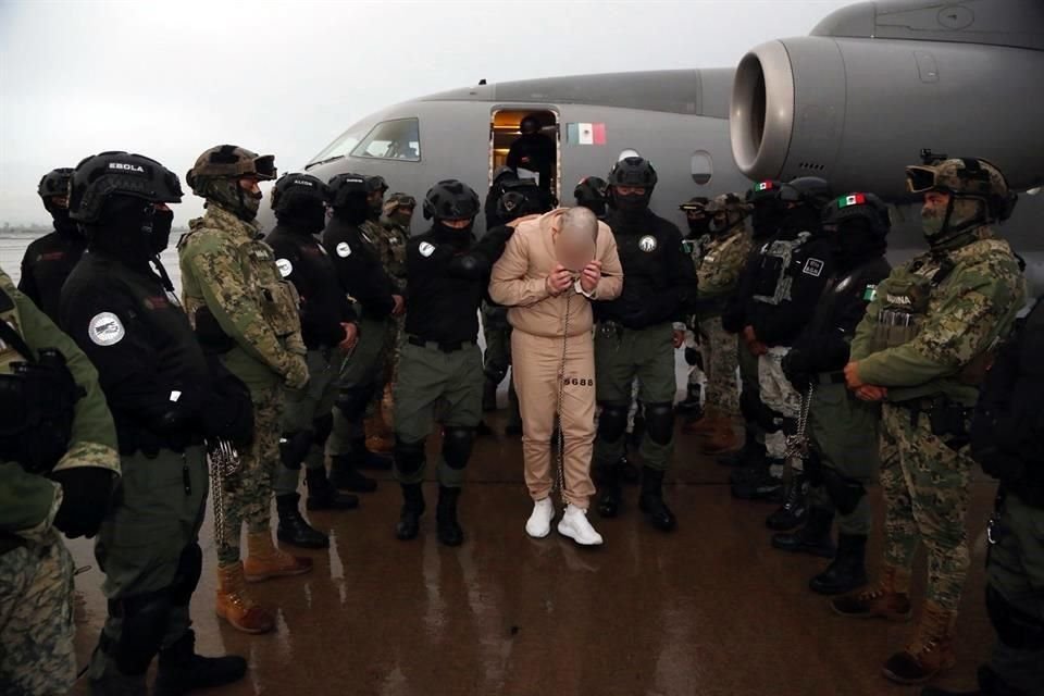 El Gobierno de Trump reconoció el traslado de capos criminales a Estados Unidos, pero considera que México debe hacer más.