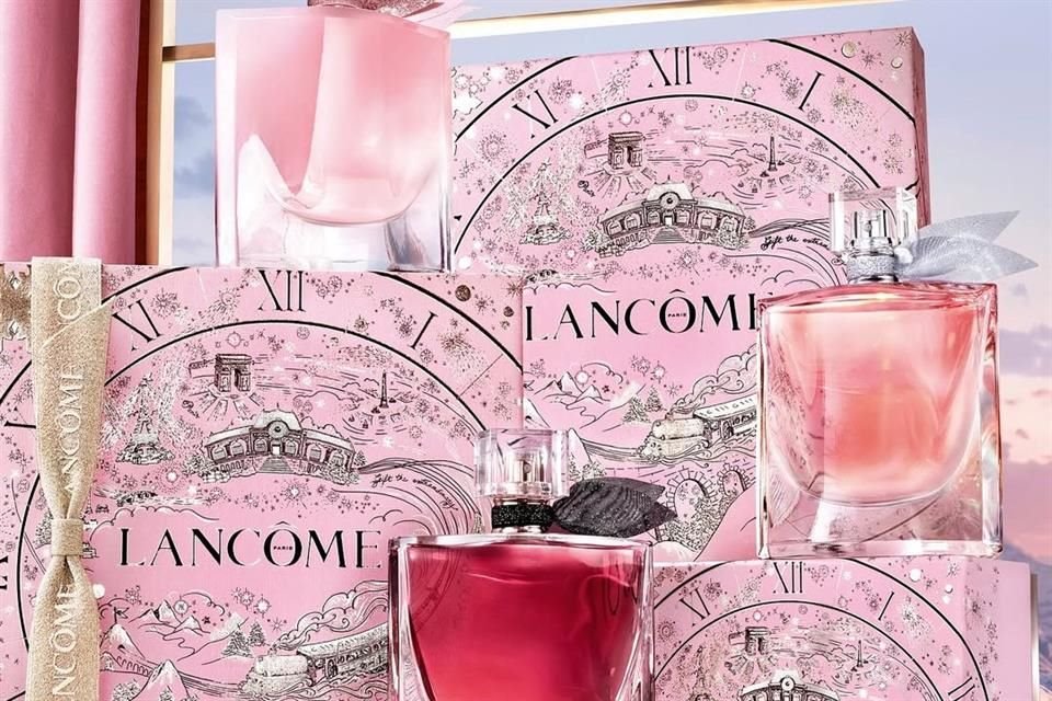 El recorrido, ubicado en el centro comercial más importante de la zona, busca transportar a los visitantes a un 'viaje hacia la felicidad'.