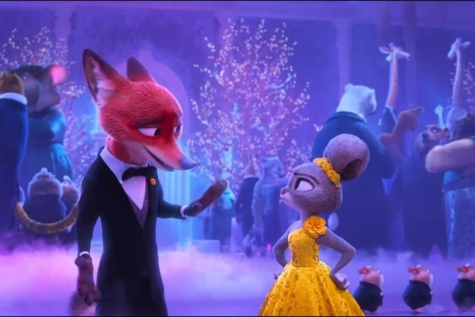 La primera ventaja del filme es la animación luminosa y detallada, que aprovecha al máximo la premisa de Zootopia como una ciudad animal que espejea a la sociedad humana.