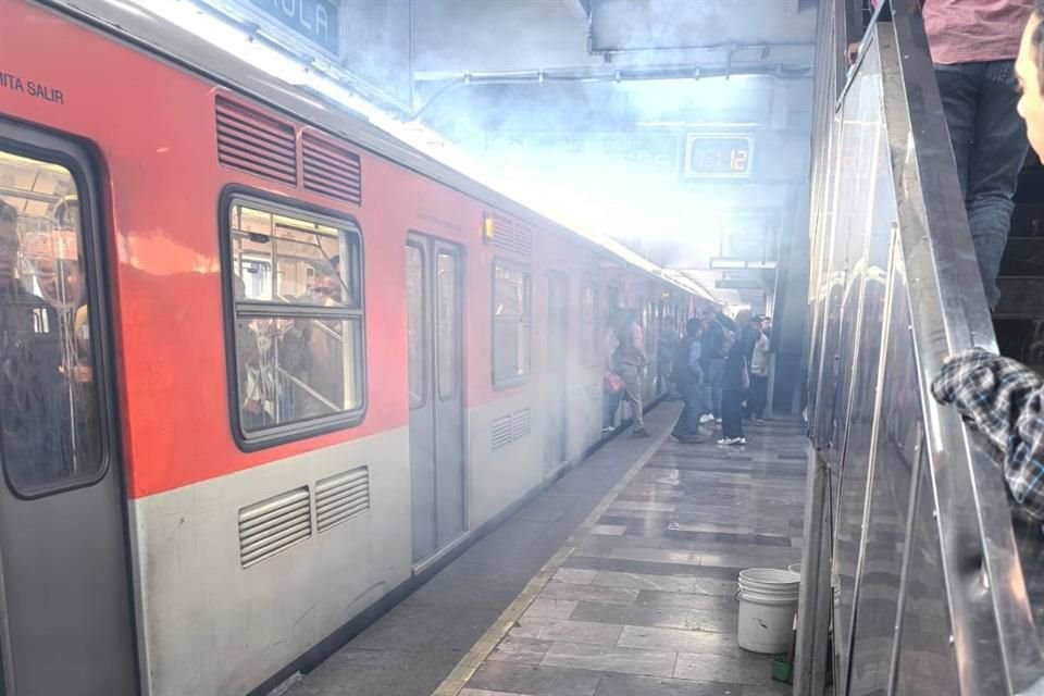 El transporte señaló que realizó trabajos por un probable objeto metálico en las vías.