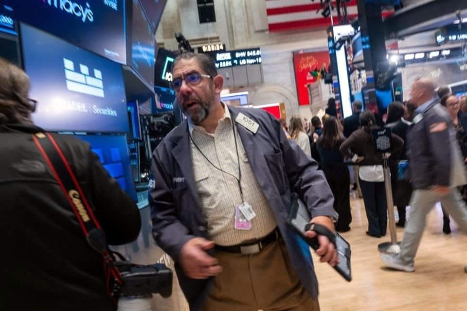 El índice Nasdaq lideraba las caídas en Wall Street.