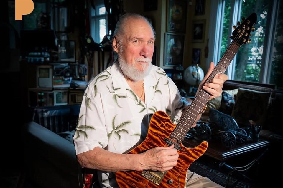 Steve Cropper, miembro del Salón de la Fama del Rock and Roll y colaborador de artistas como Bob Dylan y Neil Young, murió a los 84 años.